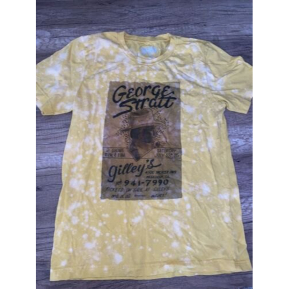 Gina Girls In Action Yellow Women's George Stratt Graphic T Shirt Small